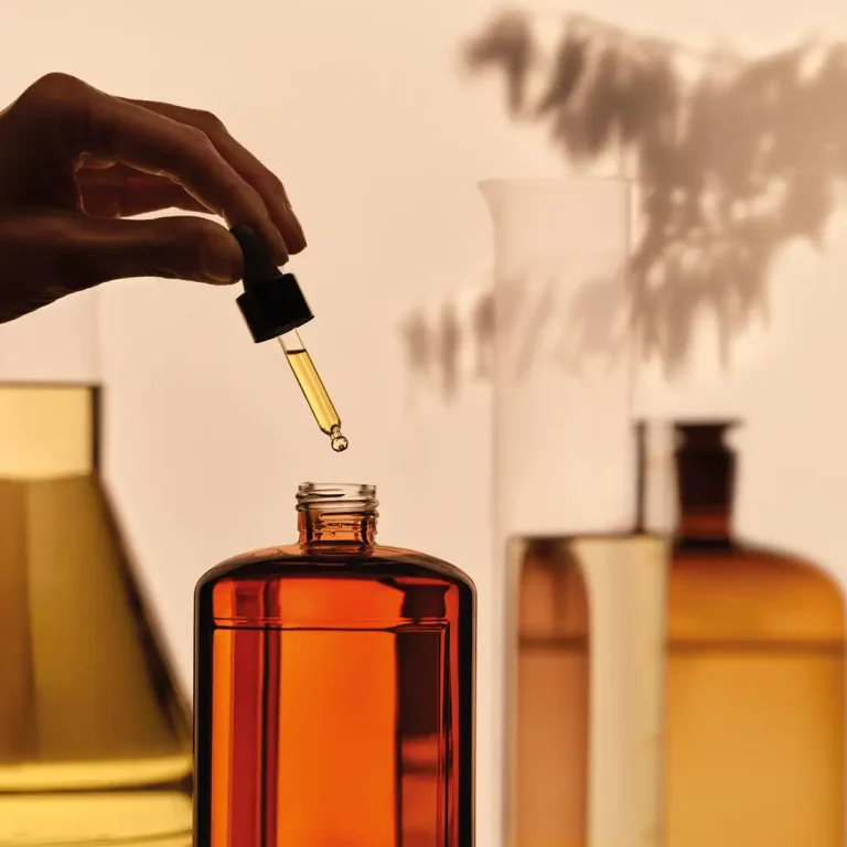 visuel des soins l'occitane en laboratoire