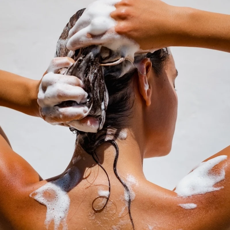 the-hours-beauty-shampoing-naturel-fontenille-collection-haircare