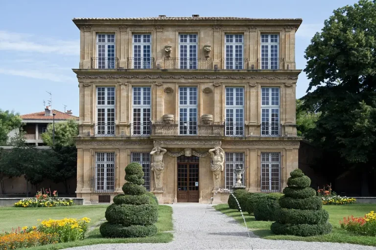 Le Pavillon de Vendôme et ses jardins à Aix-en-Provence